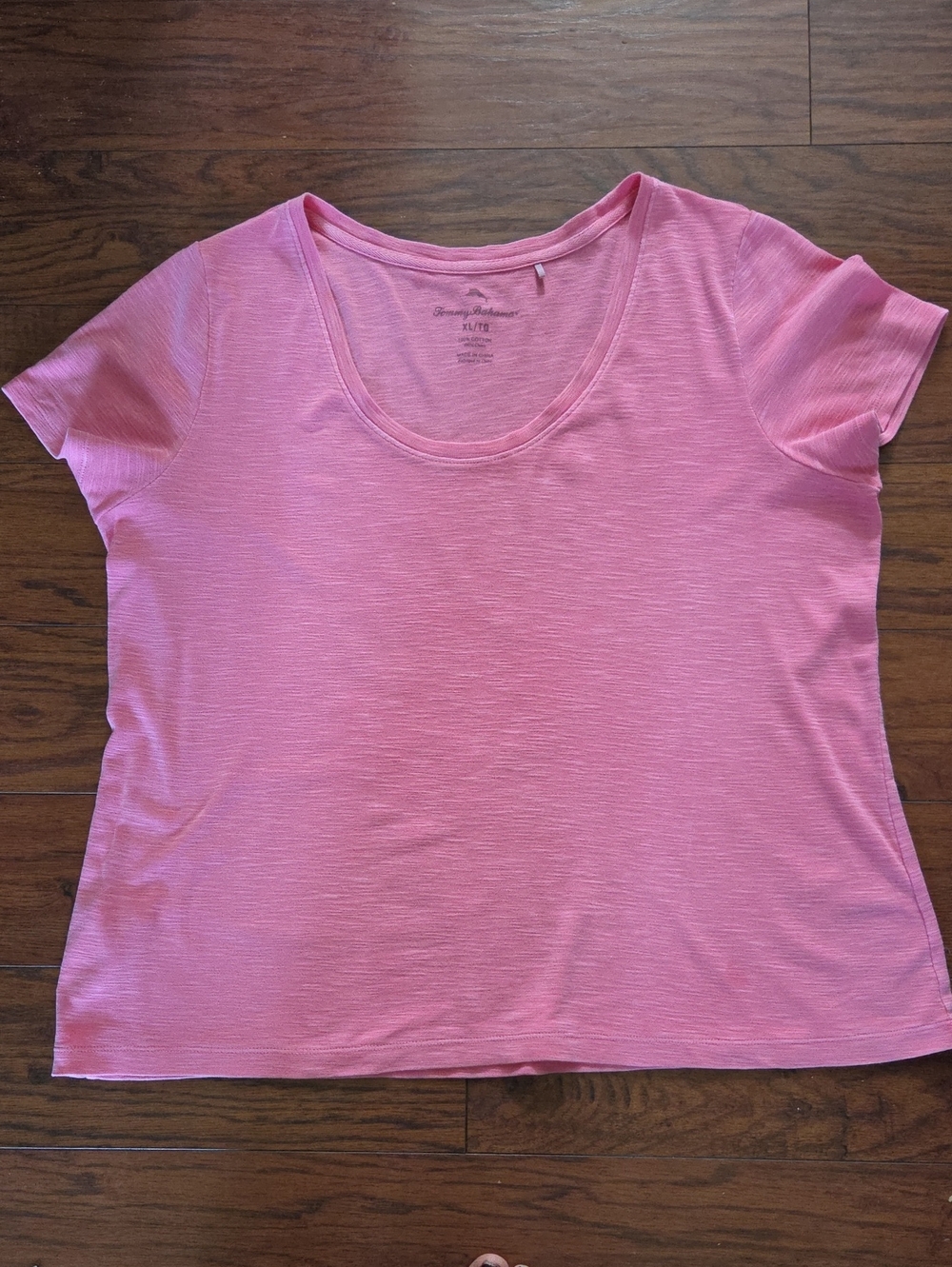 Tommy Bahama Crewneck Tee Shirr Barbie Pink Size XL